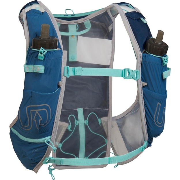 ud vest